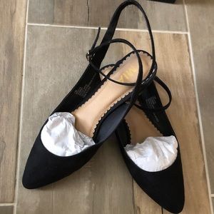 Like New Mia Strappy Flats Wmns Sz 7.5